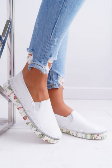 Pealiste omad jalatsid Sellel onciejka Slip-on Pealhk valget värvi 03512-11