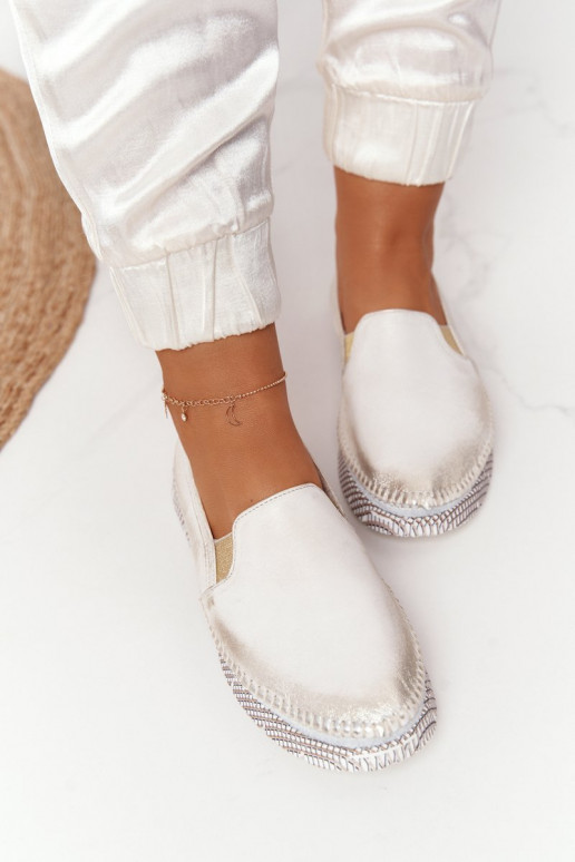 Pealiste omad jalatsid Sellel onciejka Slip-on Pealhk Kuldset värvi 03512-25