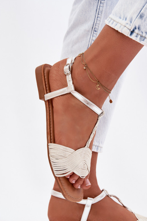 Sellel ondalad sandaalid Hõbedat värvi Nexora