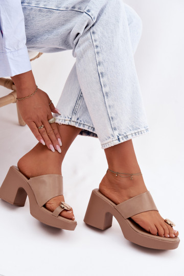 naiste plätud Peal Słupkosisseym Obcasie Ze Kuldset värvim Detalem beeži värvi Sinora