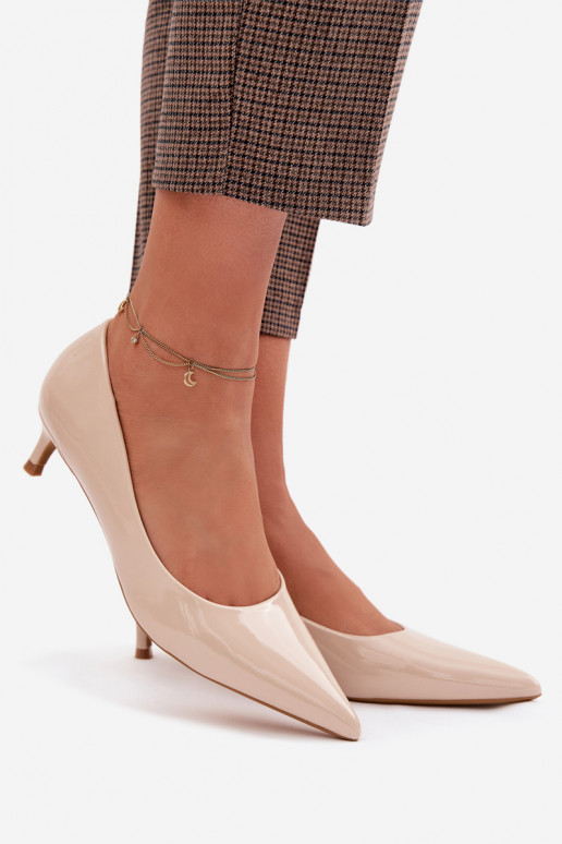 Laque Kingad Sellel ondala kontsaga beeži värvi Girela