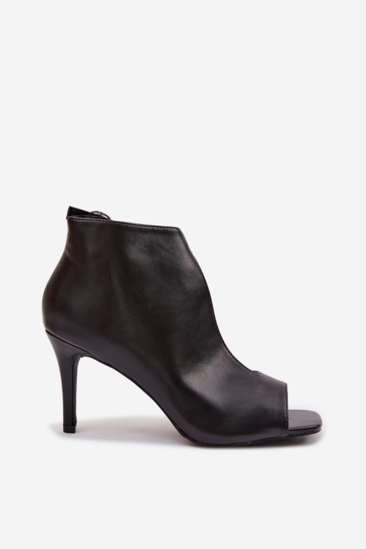 Pealistesandaalid kõrge jämeda kontsaga msuud Helira