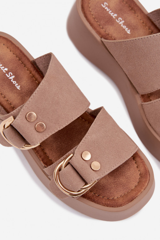 naiste plätud platvormiga Ze Kuldset värvimi neetide ja pandlagami beeži värvi Nelirae