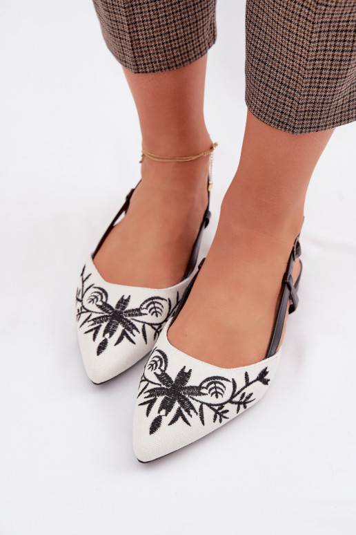 PealistesandaalidHaftem Peal sileda tallaga msuud Grelia