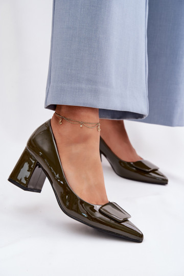 Laque Kingad kõrge jämeda kontsaga kaunistustega khakivärvi Isoline