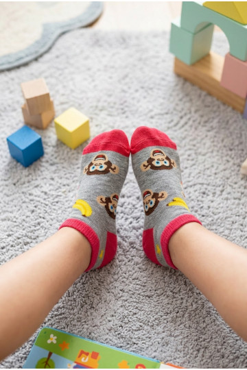 Jalasokid Sellel onłpki I Banany Laste jalanõud Noorus Halli värvi 2