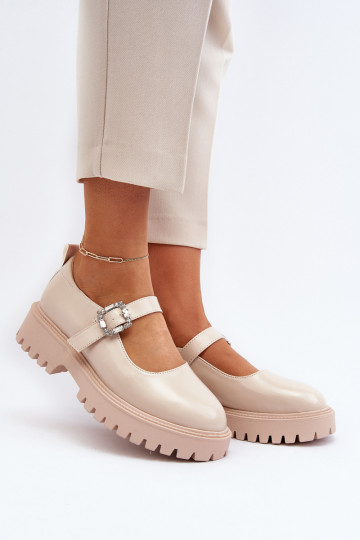 Pealistesaapad kaunistustega neetide ja pandlaga beeži värvi Lindnessa 2