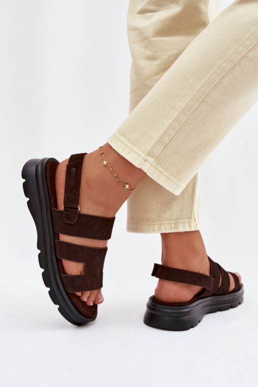 Pealistesandaalid seemisnahast Big Star TT274483 Czekoladosissee