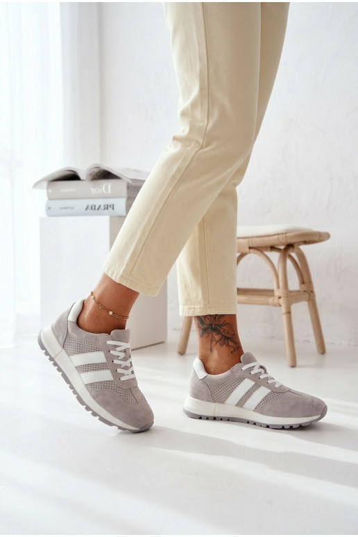 Sneakers tüüpi jalanõud Pealiste omadPealturalnego seemisnakhsedu Halli värvi Sellel onrceline