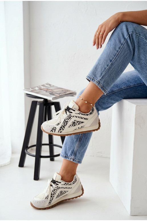 Pealhk seemisnakhsed Sneakers tüüpi jalanõud Pealiste omad Big Star TT274548 valget värvi