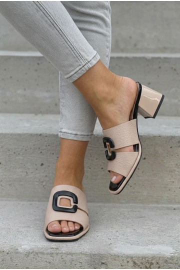 naiste plätud Cut Out I neetide ja pandlaga kõrge jämeda kontsaga Vinceza 62284 beeži värvi 2