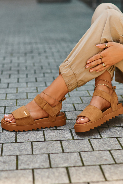 Pealiste omad Seemisnahast kingad platvormiga Big Star NN274705 pruunid värvi