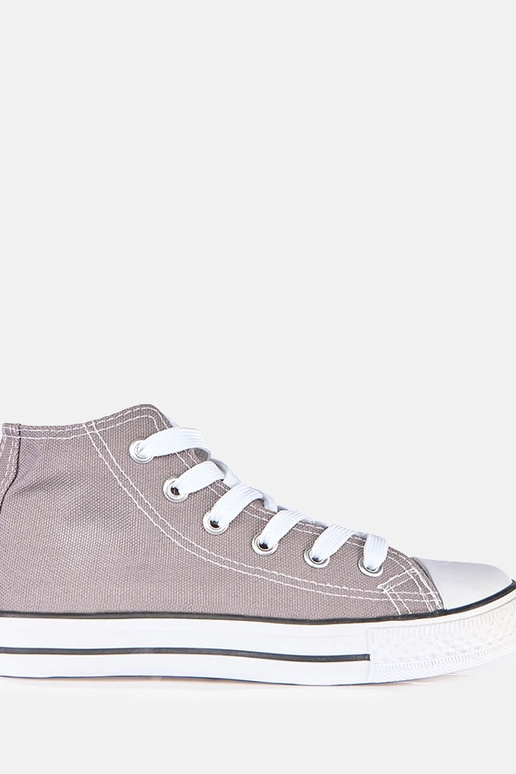 Hallid laste spordijalatsid üle...