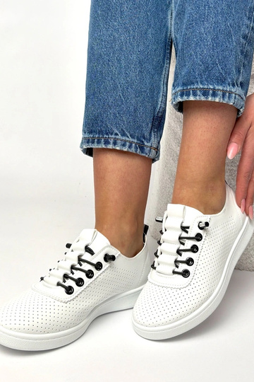 Valged eemaldatavad... 2