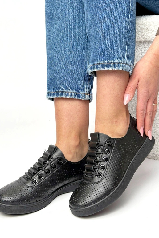 Mustad eemaldatavad perforatsiooniga...