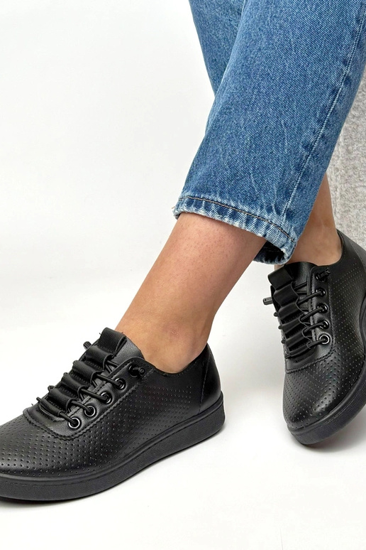 Mustad eemaldatavad perforatsiooniga...