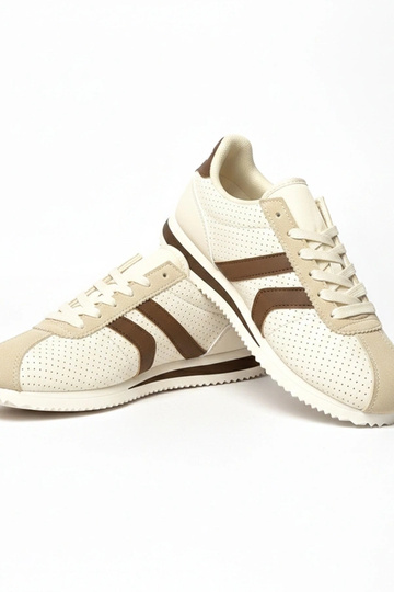 Liivakarva-pruunid...