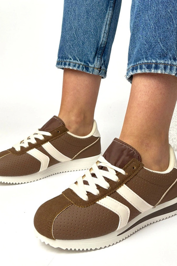 Pruunid spordijalatsid Camille