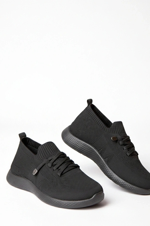 Mustad naiste spordijalatsid Léa