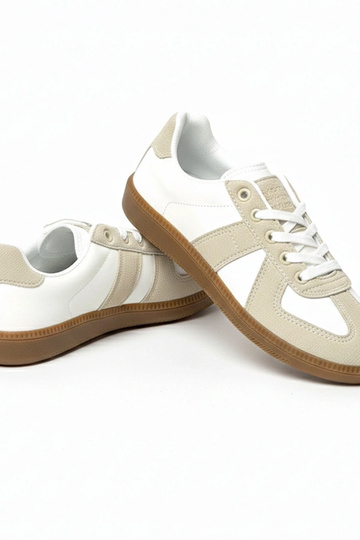 Biało-beżowe sneakersy na... 2