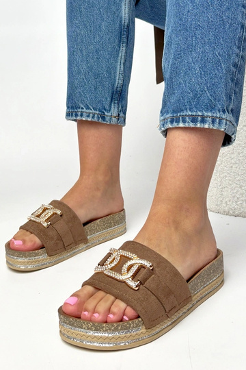 Pruunid platvormi sussid... 2