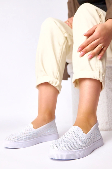 Valged tekstiilsetest...