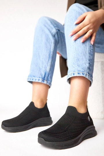 Mustad tekstiilsed sussid Gaia