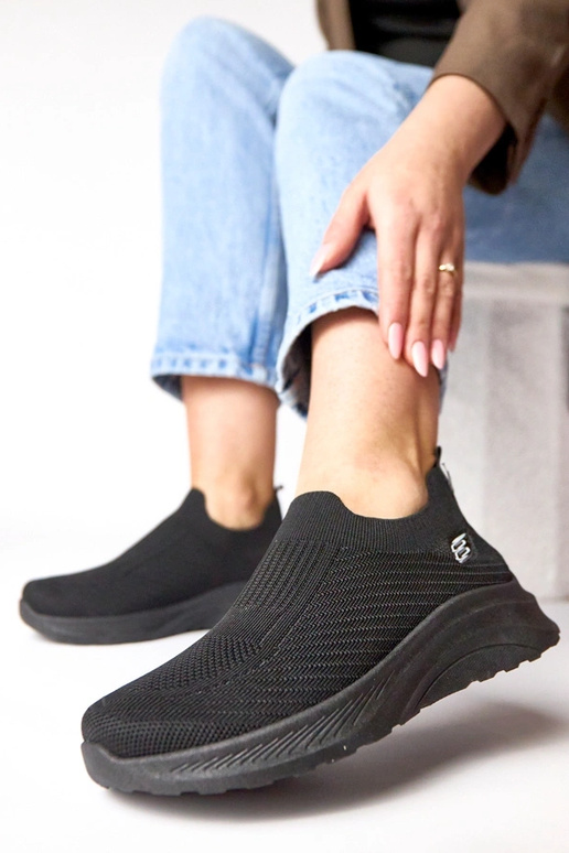 Mustad tekstiilsed sussid Gaia