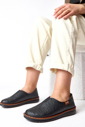 Mustad avatud poolsaapad Rosa