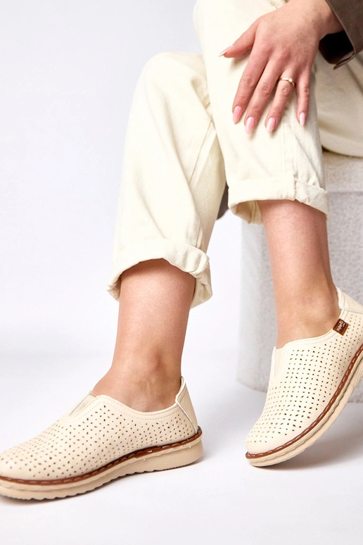 Kreemjad avatud poolsaapad Rosa