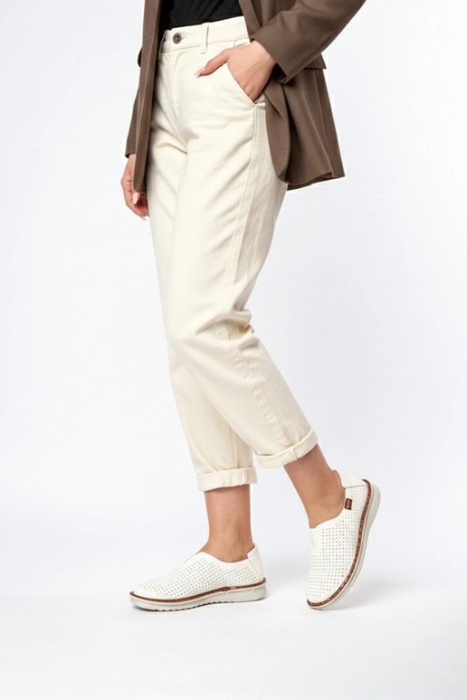 Valged avatud poolsaapad Rosa