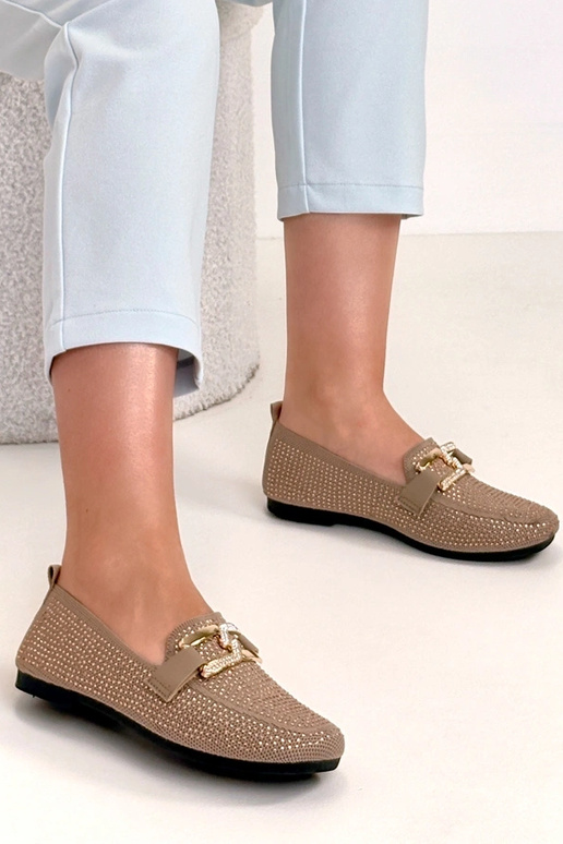 Pruunid mokasiinid, kaunistatud...
