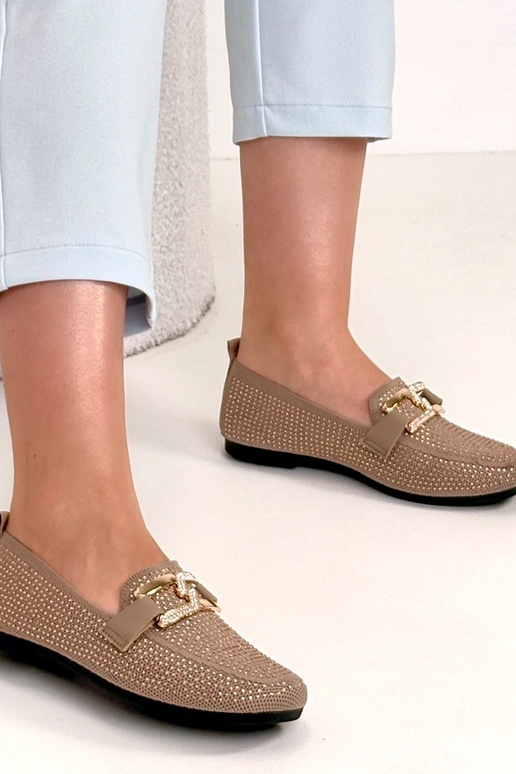 Pruunid mokasiinid, kaunistatud...