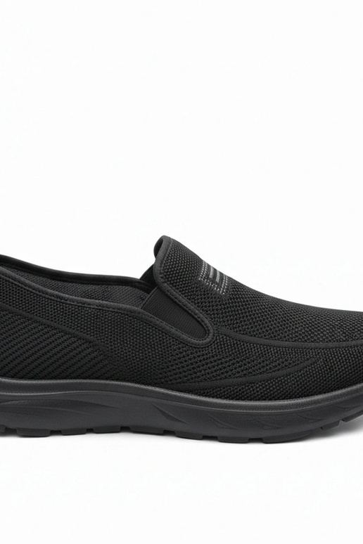 Mustad meeste spordijalatsid ilma...