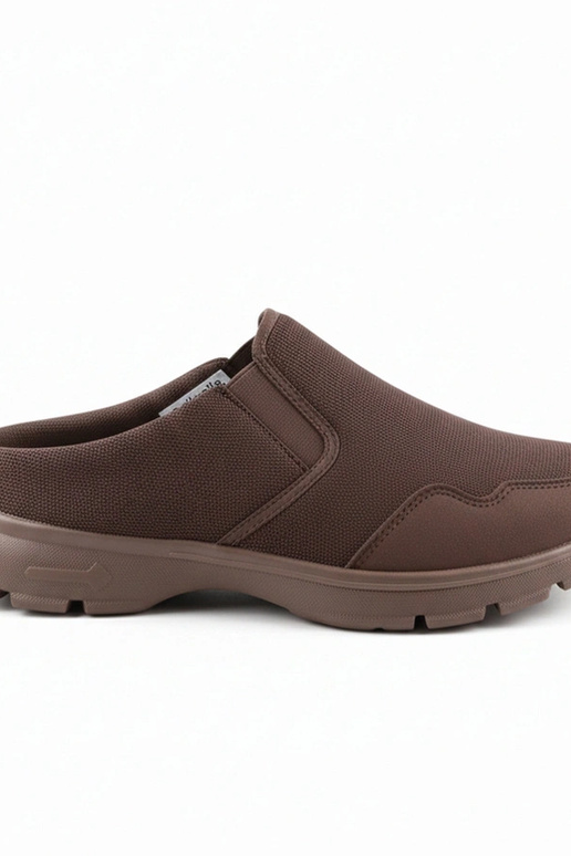 Pruunid meeste madalad spordijalatsid...