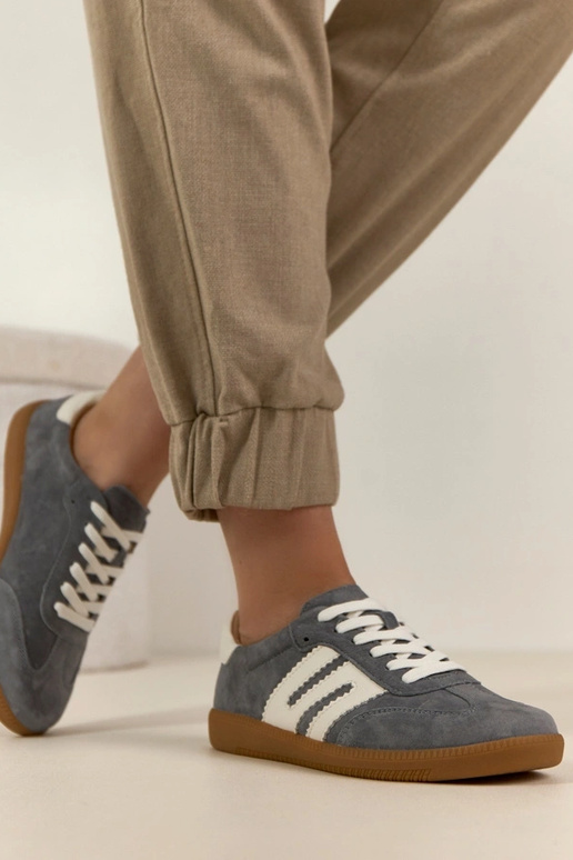 Hall nahast spordijalatsid Filippo