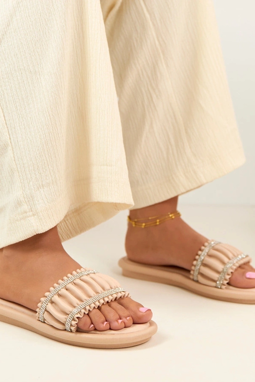 Anapor liivakarva sussid kristallidega