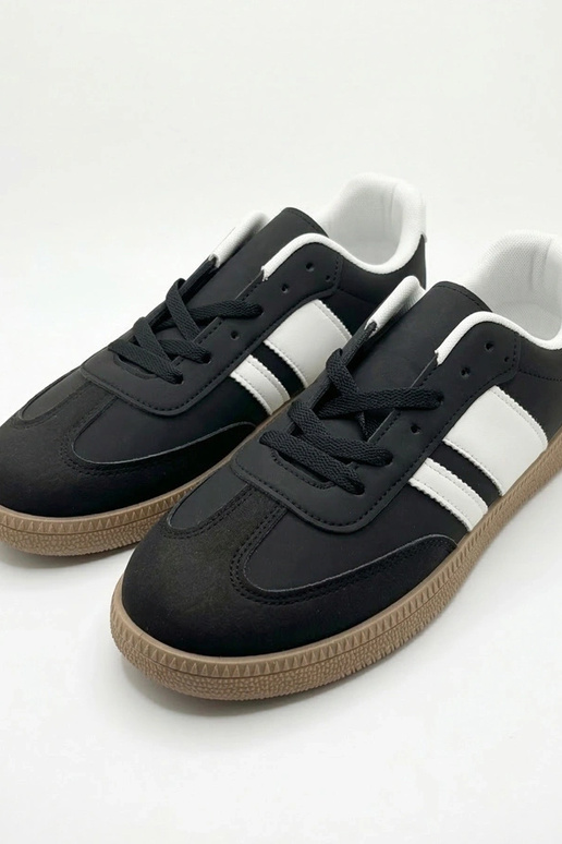 Mustad mehelised spordijalatsid Juno