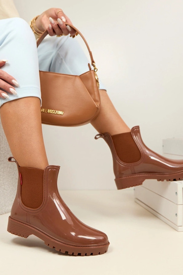 Pruunid kummisaapad Alba