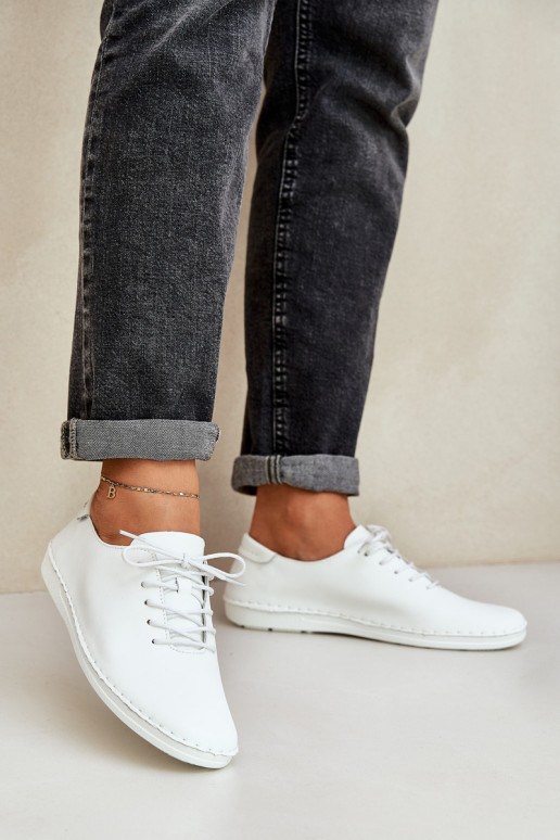 Paeltega jalanõudPealturalnej Skóry D&A LR51-645 valget värvi