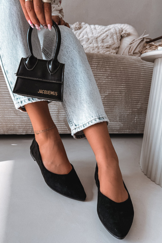 Baleriinad sileda tallagaEco Suedeu msuud Lelisa