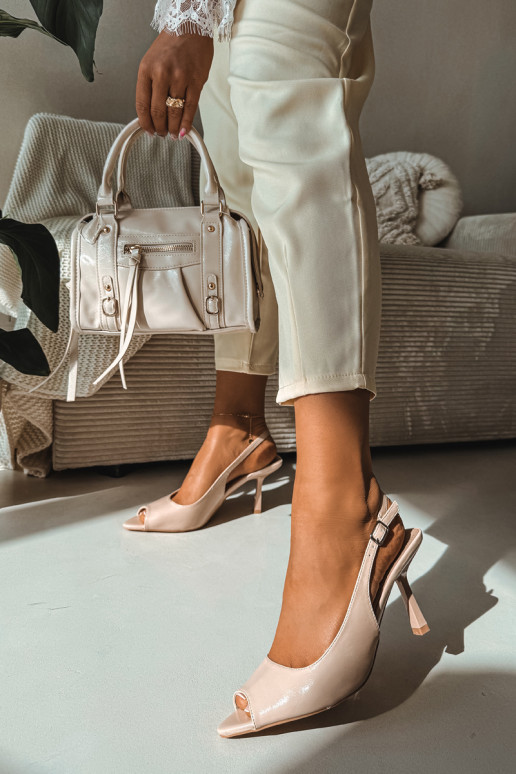 Pealistesandaalid kõrge jämeda kontsaga beeži värvi Sevina