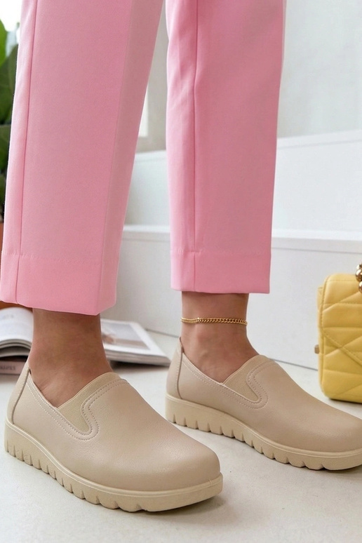 Liivakarva sissetõmmatavad poolsaapad...