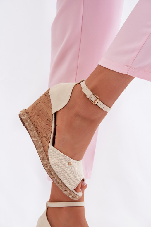 Pealistesandaalid platvormiga Koos punutisega INrangler 20261086.06V Elevandiluu värvi