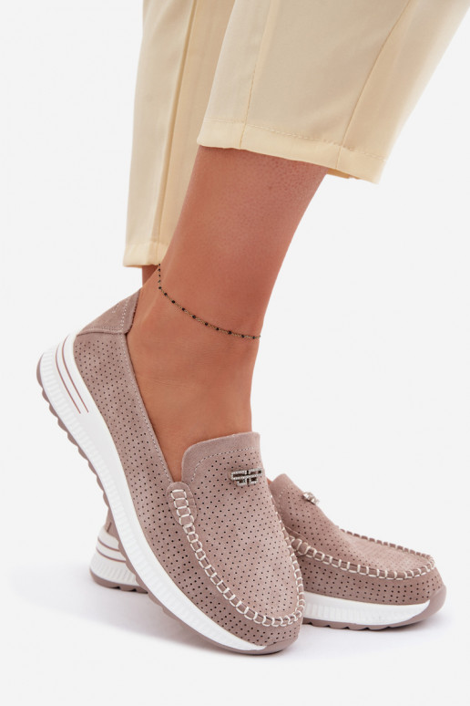 naiste mokassiinidPealturalnego seemisnakhsedu beeži värvi Demela