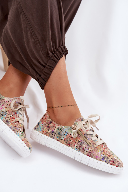 Ažuurne jalatsidPealturalnego seemisnakhsedu Mitmevärvilised Kamelia