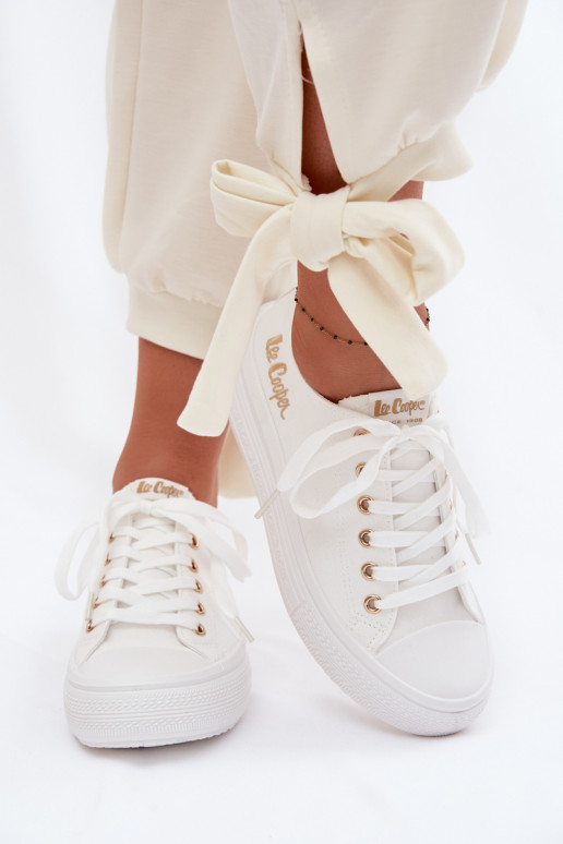 vabaaja jalanõud platvormiga Lee Cooper LCIN-26-44-4482 valget värvi