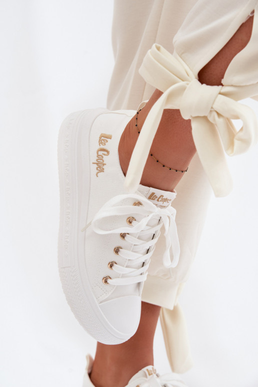 vabaaja jalanõud platvormiga Lee Cooper LCIN-26-44-4482 valget värvi