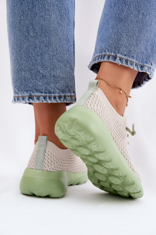 Riidest spordijalatsid Pealiste omad beeži värvi Helinae