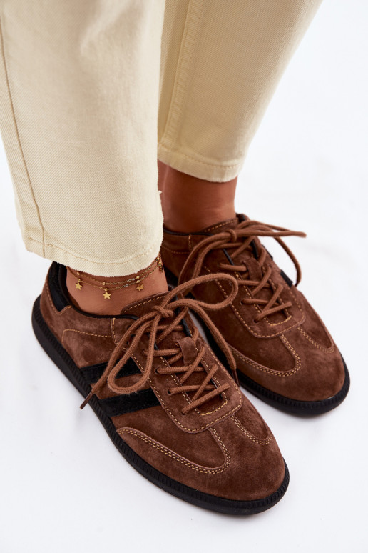 Pealhk seemisnakhsed Sneakers tüüpi jalanõud Pealiste omad pruunid värvi Ismina